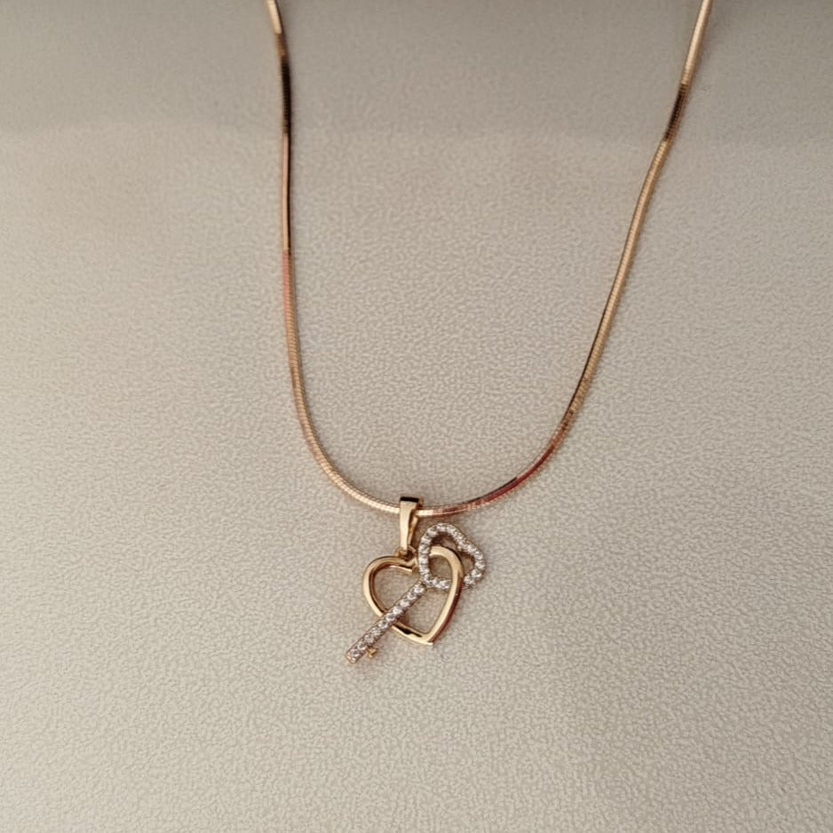 Collar Amor en llave