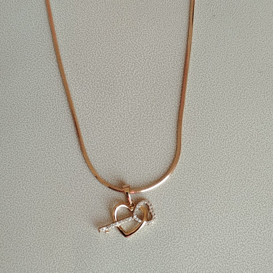 Collar Amor en llave