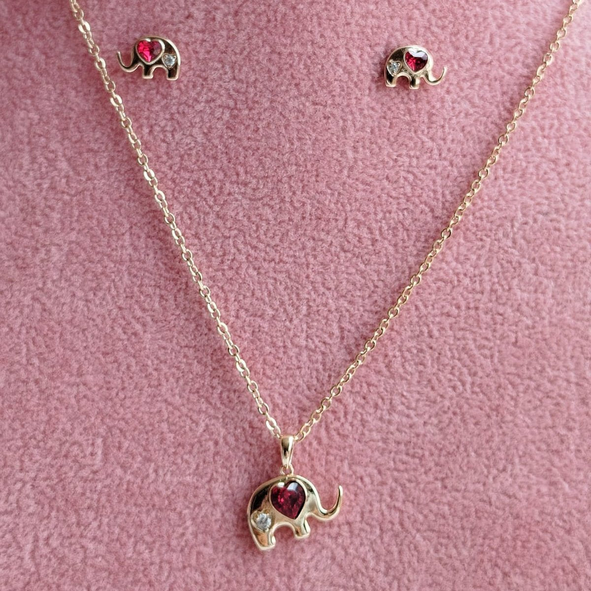 Collar Elefante Amor Rojo