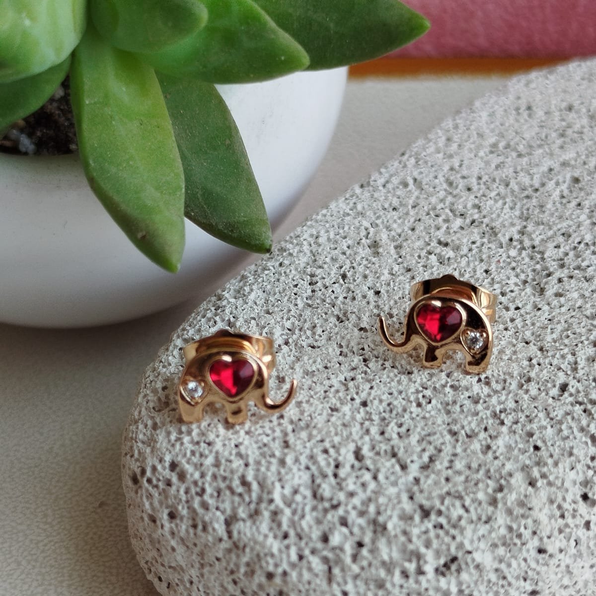 Collar Elefante Amor Rojo