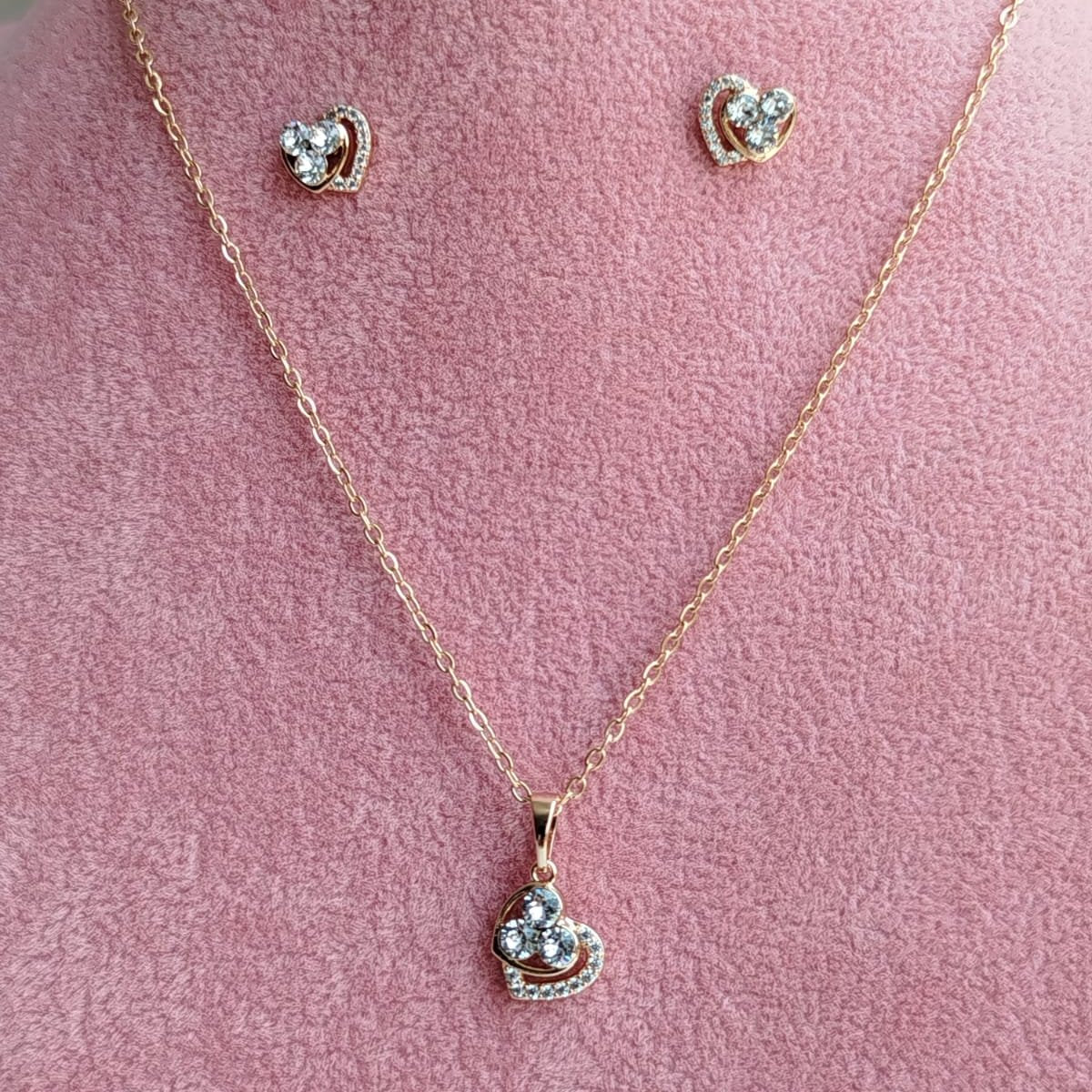 Collar Corazon Blanco Paz